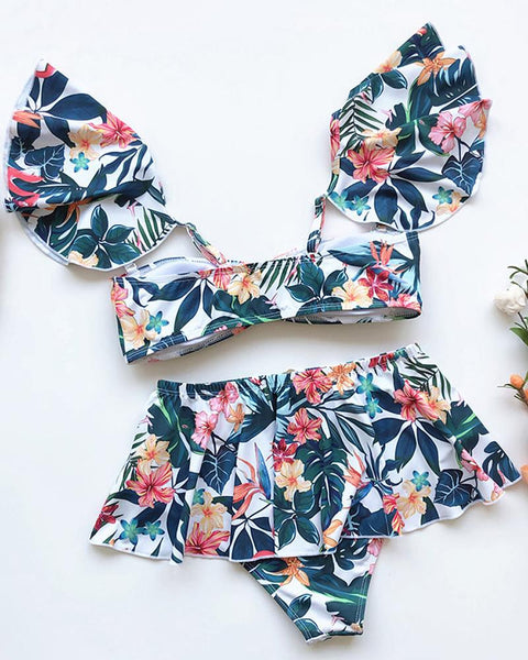 Solid Ruffles Design Bikini Set