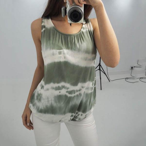 Plus Size Printed Stripe Sleeveless Blouse