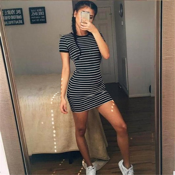 Summer Round Neck Short-sleeved Black And White Striped Dresses Sheath Slim Casual Dress